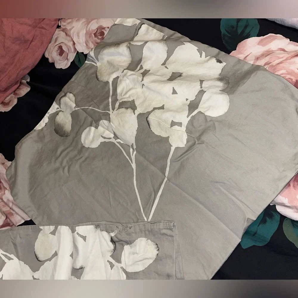 West Elm~ Gorgeous Cream Gray Floral Pillowcases~Cotton~Square 26x26
